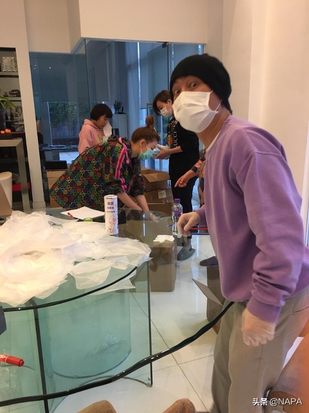 李彩桦张卫健综艺,张卫健李彩桦节目