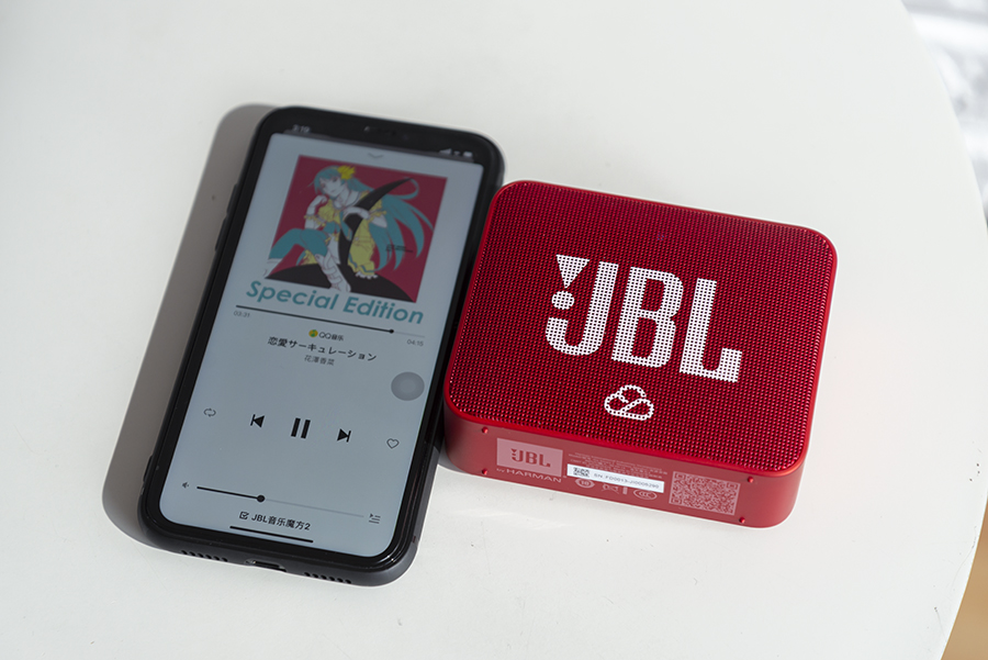 jbl人工智能音箱go2,jblgo和其它音响测评