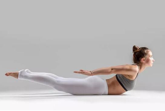 怎么拉长臀线变成大长腿,4个动作拯救你的扁塌臀