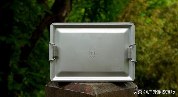 荒野求生手册：怎么制作一个户外求生宝盒edc，具体用法讲解