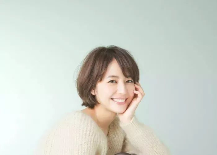 圆脸短发发型女2021流行发型日系,适合脸大圆脸的发型只剪不烫