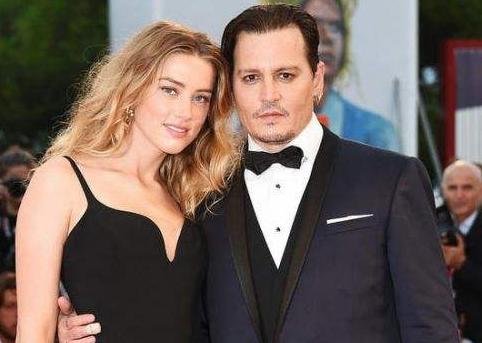 德普和艾梅柏到底怎么回事,德普和艾梅柏法庭完整版解说