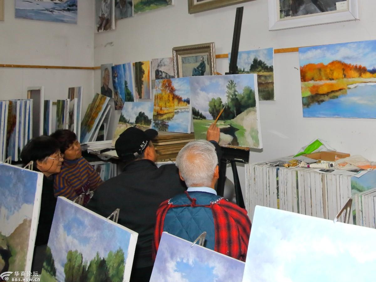 叶君川和他的老年油画班