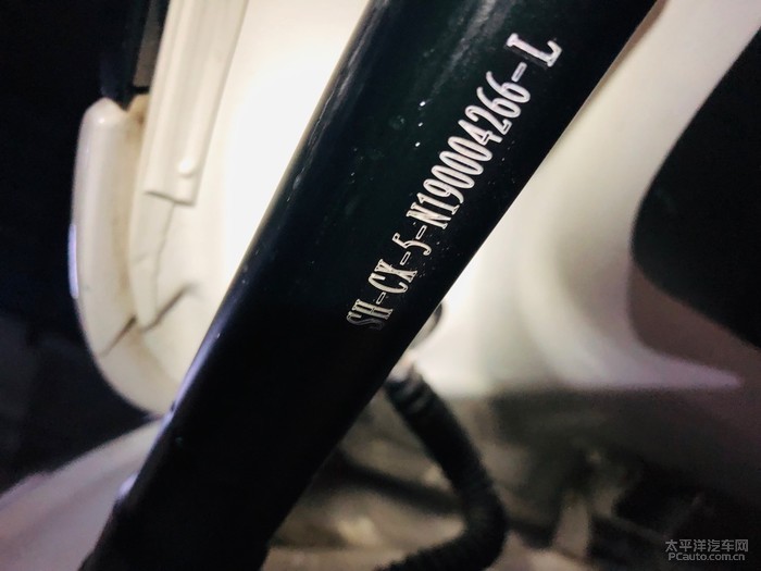 满意的静音电动尾门-门博士产品装车