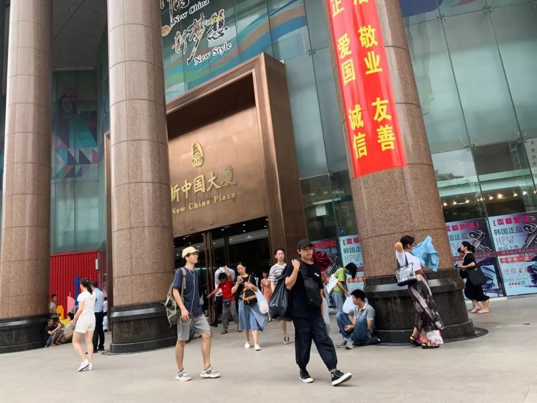 广州店铺3000以内出租无转让费,广州三千左右店铺出租