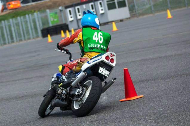 光阳赛艇s350点评,佛沙350巡弋300和光阳s350怎么选