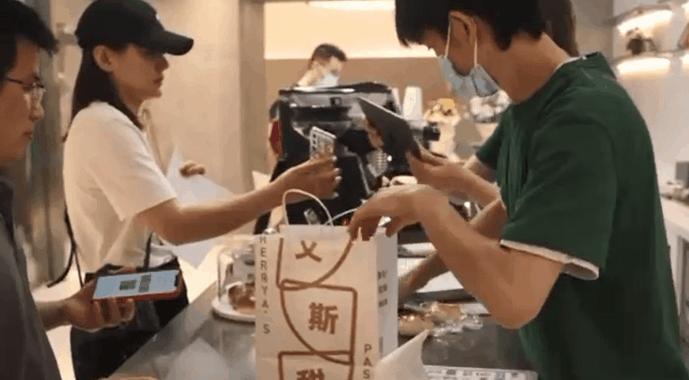 从一家私房工作室到火火火火爆南京，这家店有什么特别之处？