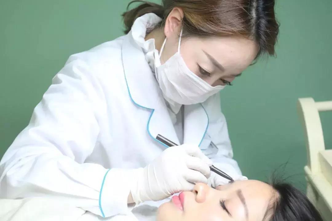 江南烟雾眉,烟雾眉多久才恢复自然状态