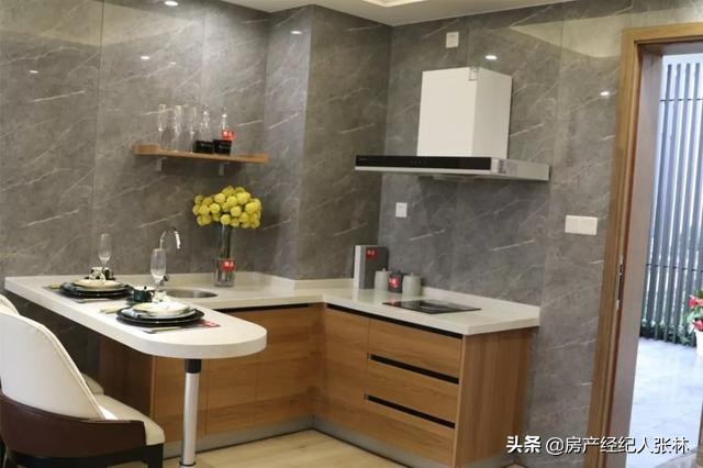 丽江神盘”明日去看房！丽江·时光喊你来做5千万游客的房东