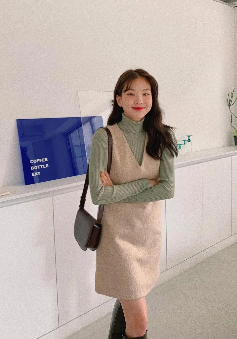 jennie穿搭冬香奈儿,求jennie同款衣服