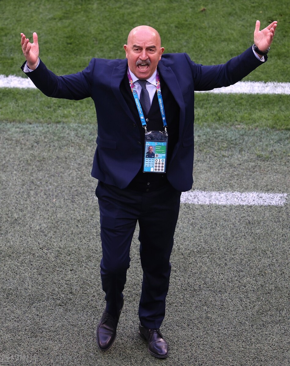 勒夫时装,欧洲杯教练帅照