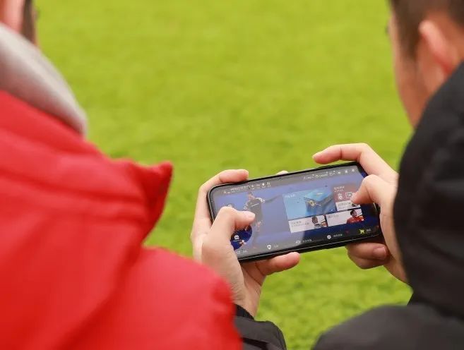 一款游戏，一种信仰|上港少帅与FIFA的不解之缘