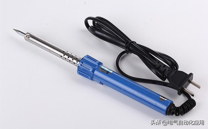 电烙铁的使用演示视频,电烙铁焊接电子元件最规范的操作