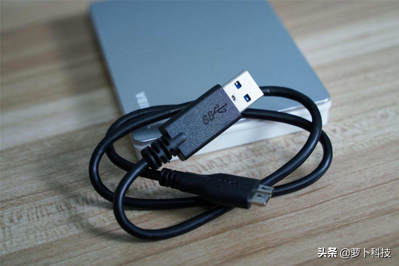 东芝flex评测,东芝移动硬盘几款对比视频