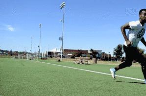 实战简单过人技巧,双变向过人如何做到精髓