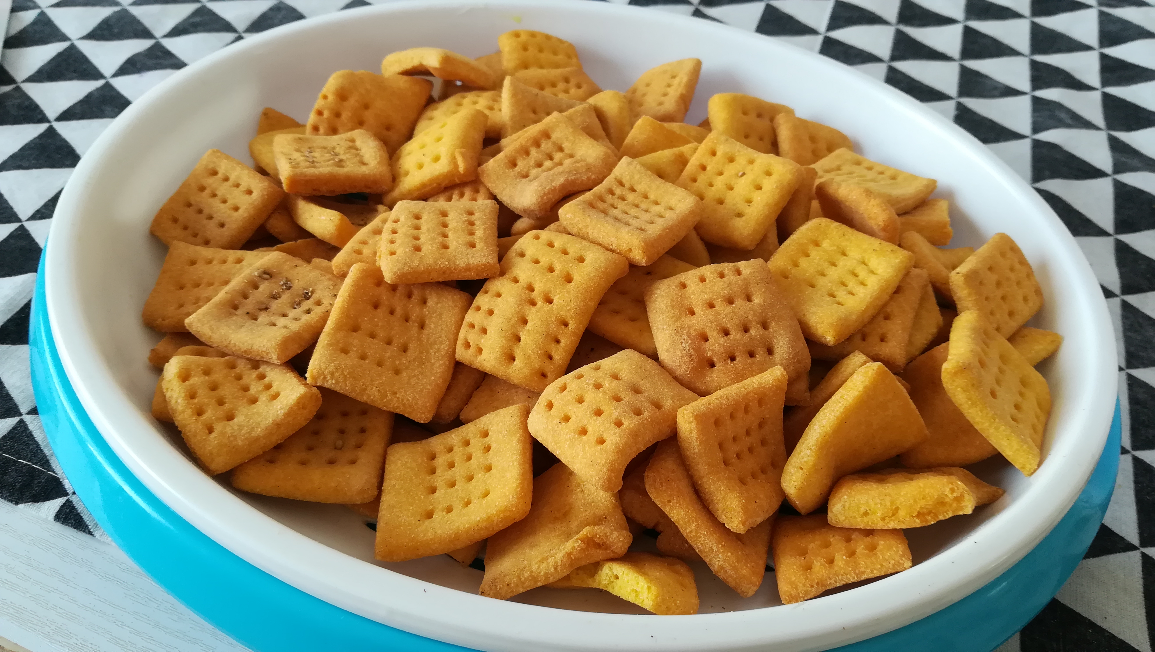 玉米面的各种做法嘎嘣脆,嘎嘣脆的零食玉米面