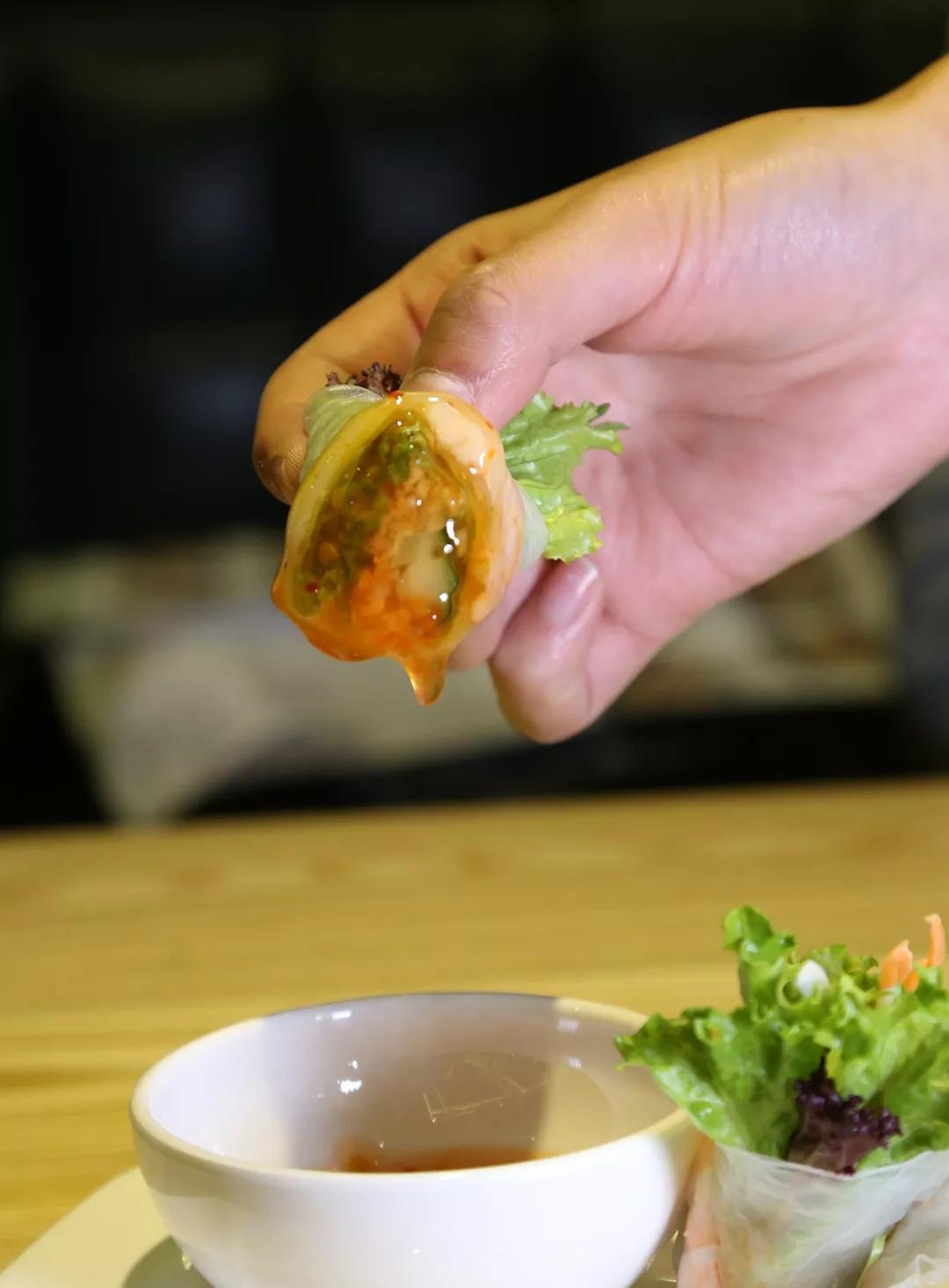 徐州第一高楼里排队不止哥老官！前5家店你可能都没吃过...