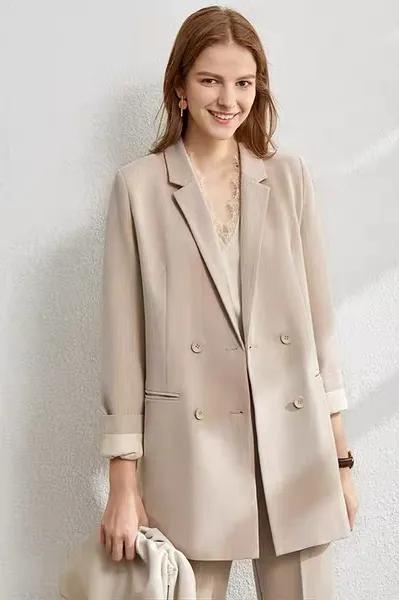 中年妈妈适合夏季穿哪家鞋子,有没有哪款鞋子适合妈妈穿