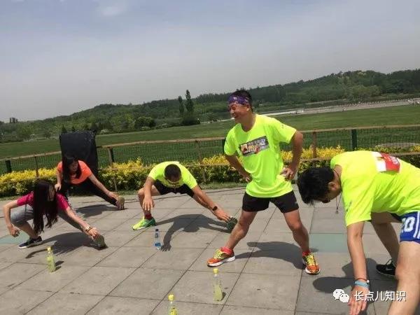 公认最燃脂的十大运动排名,2022十大燃脂运动消耗排名