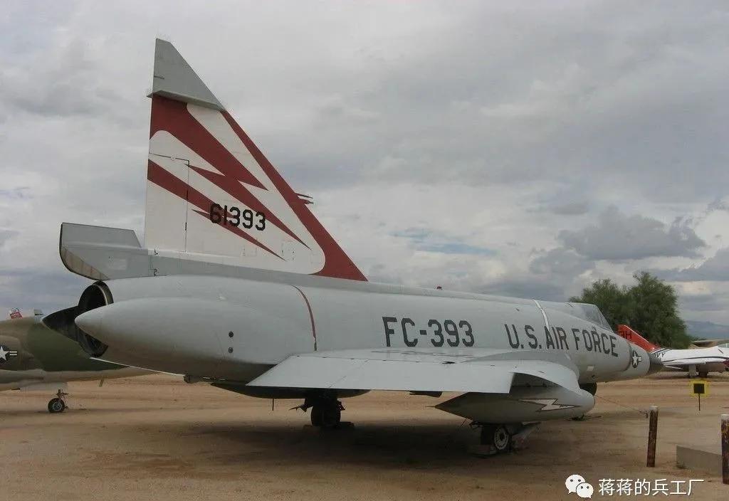 零式战斗机击落美国多少飞机,美国f-117夜鹰攻击机