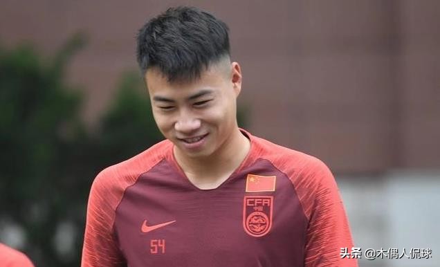 里皮执教国足433阵型,国足微调对阵叙利亚23人名单