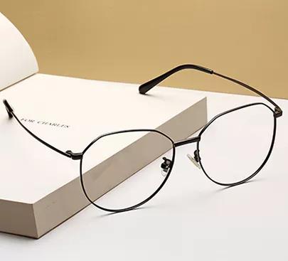 怎么配眼镜更便宜有用的知识,怎么样配眼镜又准确又便宜