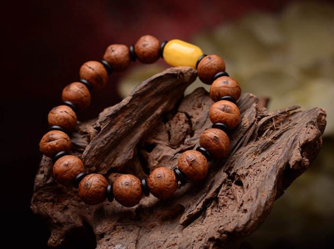 凤眼纯手盘效果,凤眼菩提手套盘多久可以上手