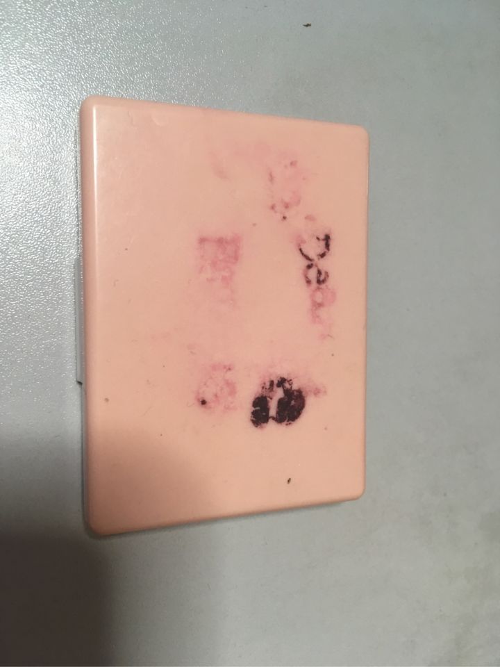 值得买的便宜大牌彩妆推荐,好用实惠小品牌的彩妆推荐