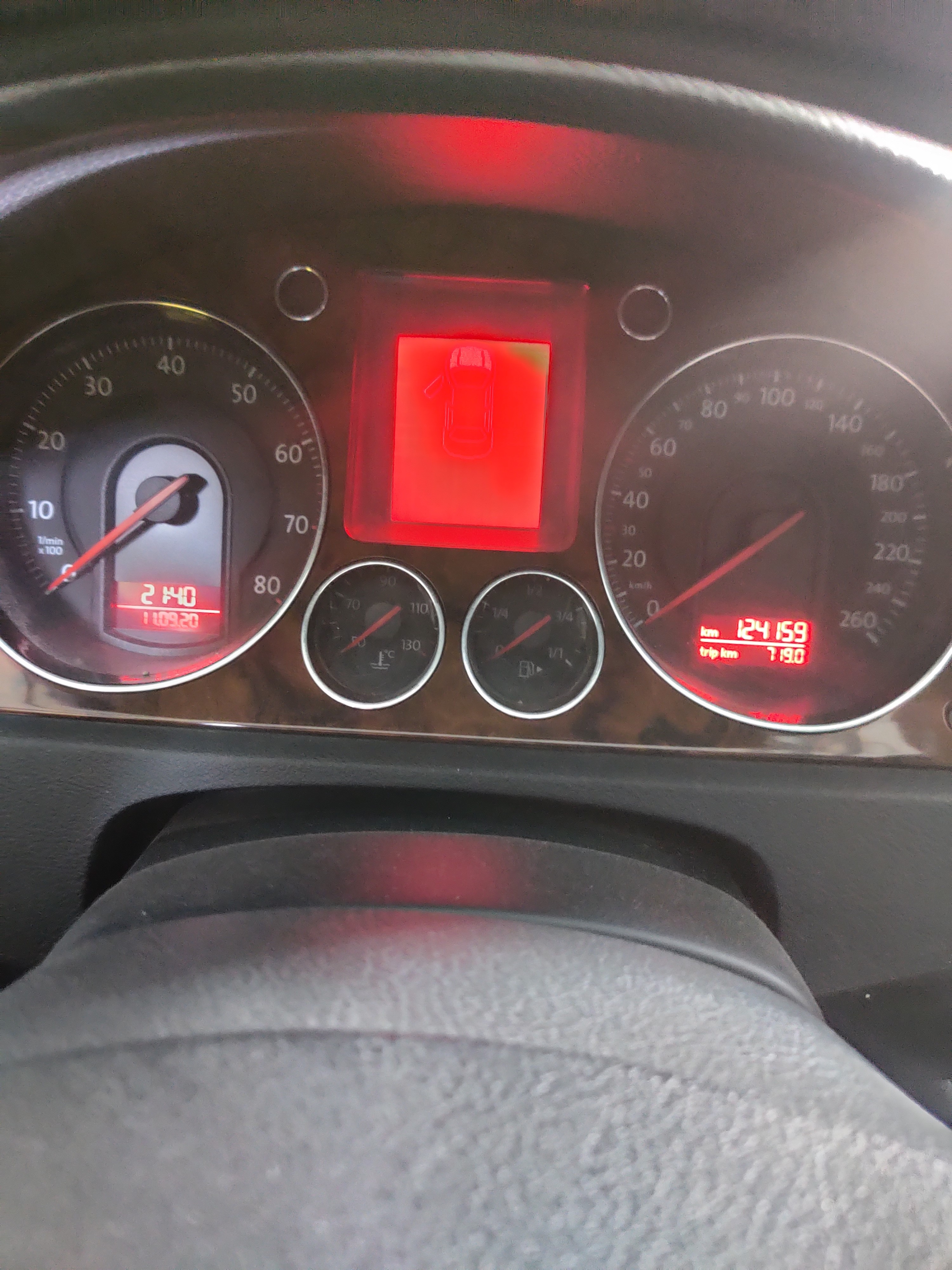 正时链条过长跳齿严重会怎么样,现代悦动新正时链条为什么会跳齿