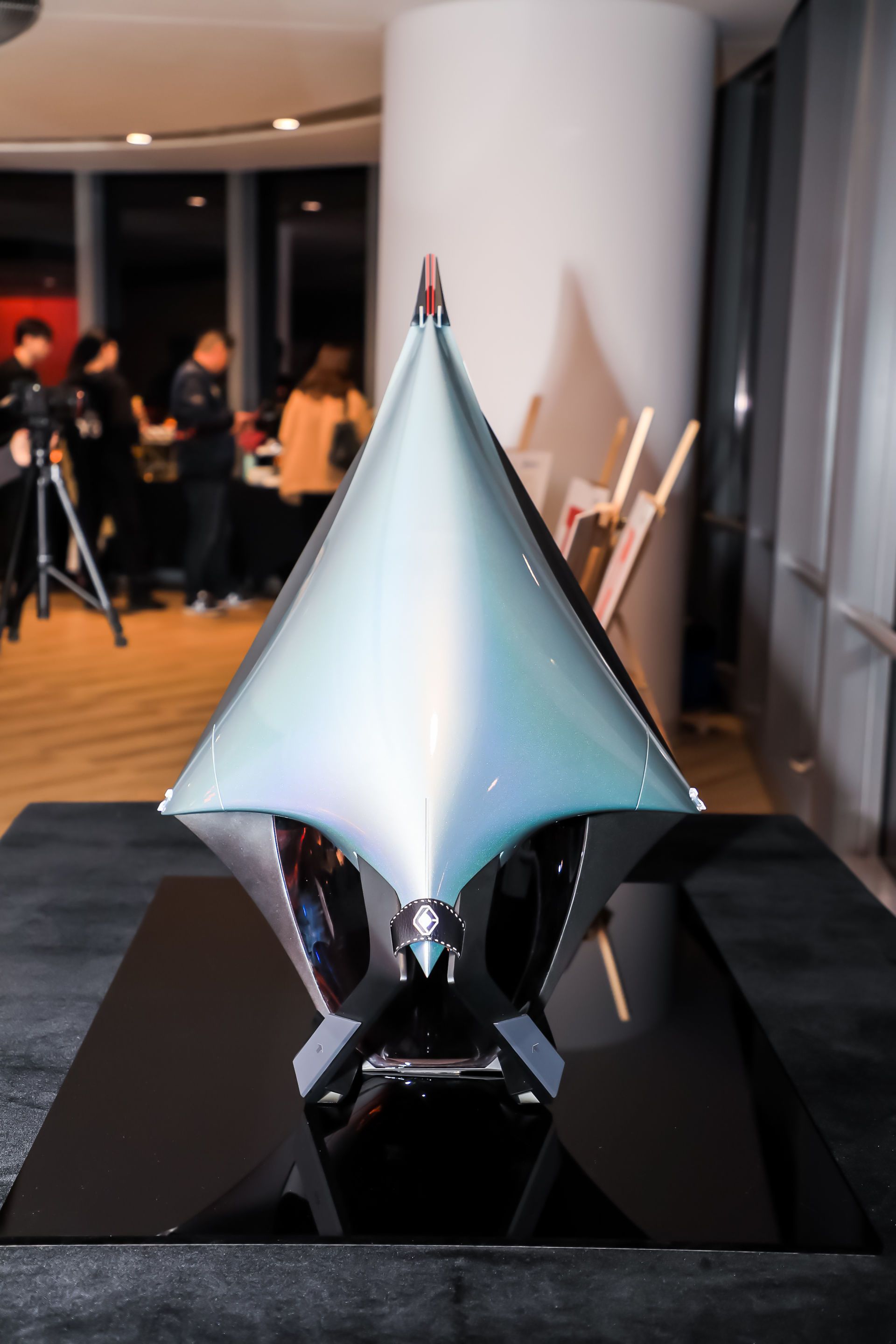 雷诺设计灵感标志,雷诺的设计