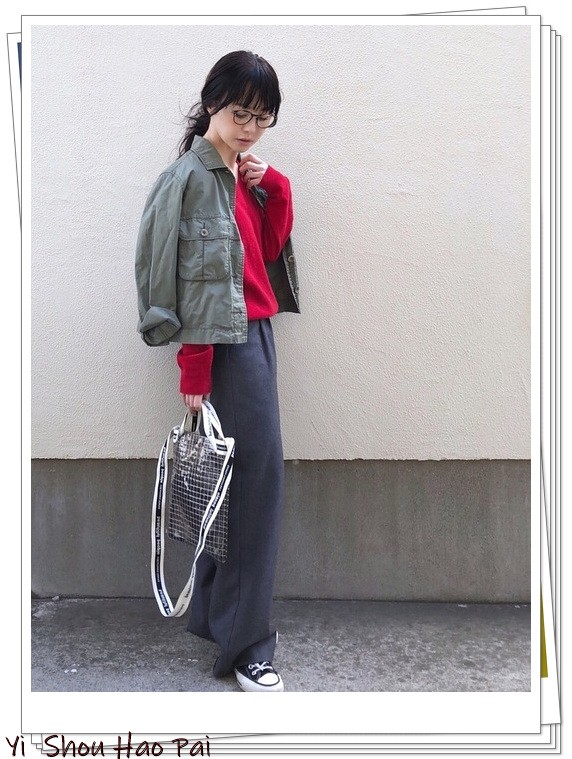 今年流行的绿色穿搭风,春天亮色系衣服颜色及搭配