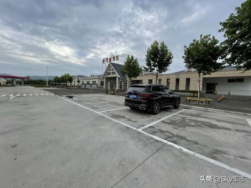 7万公里老款宝马x5,宝马x5的优缺点