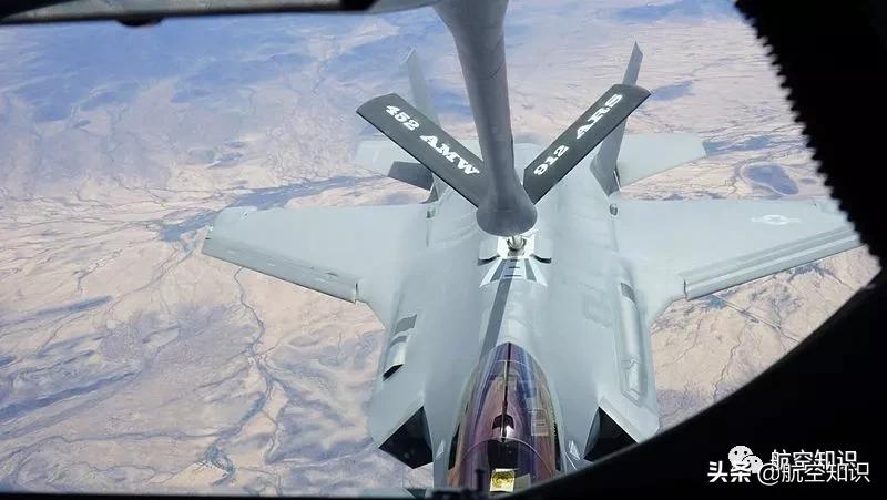 美国空军装备了多少五代机,美国空军工兵部队装备