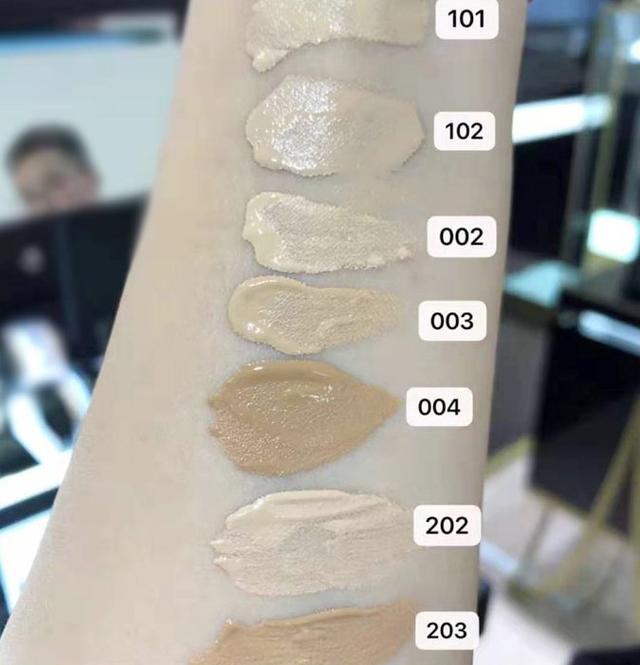 粉底液测评评价,粉底液测评美妆