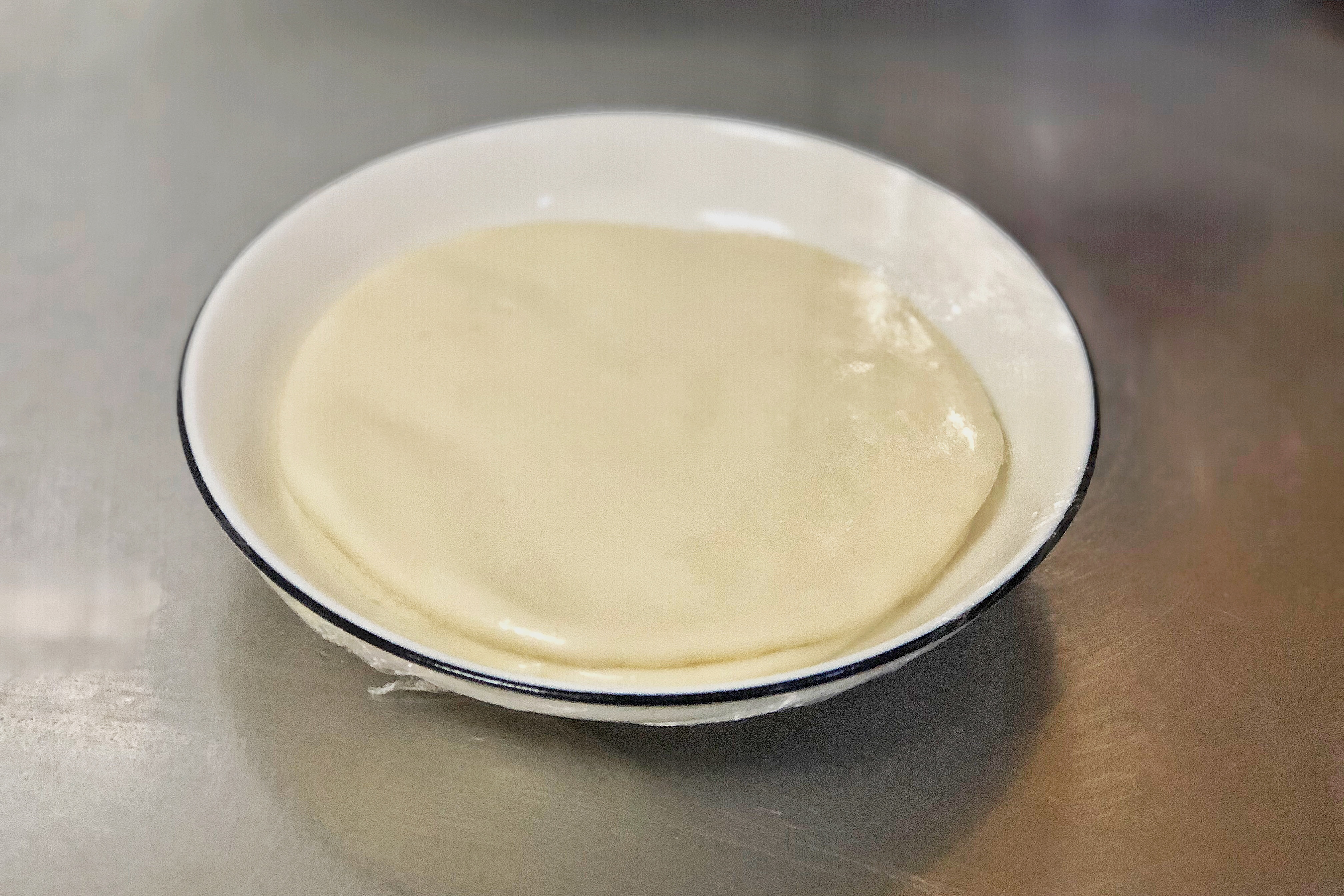 自己在家做拉面一次就能成功，和西红柿鸡蛋卤是绝配，爽滑弹牙