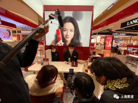 一线化妆品五九折、五星级酒店300元！“五五购物节”新世界城拼了