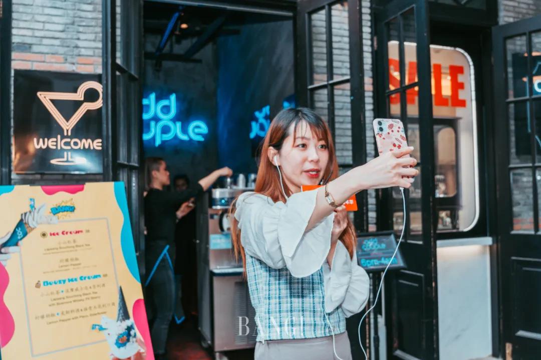 淮海路“红牌”倾城出动,回顾TA的精彩8小时