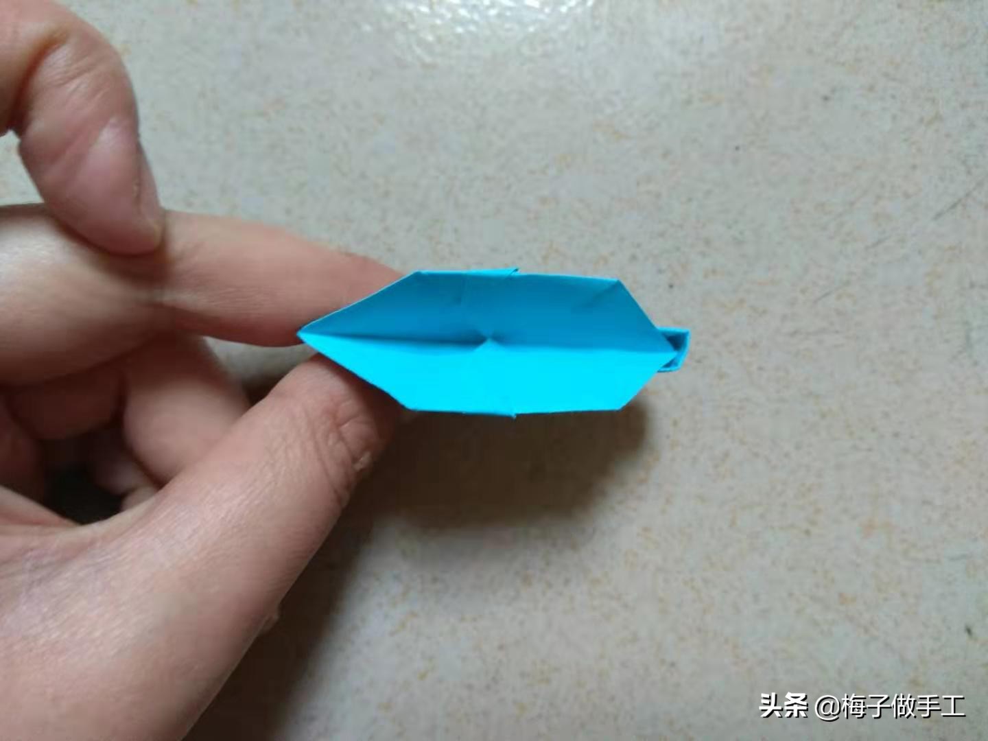 折纸花篮的折法步骤图片,3-6岁儿童最简单折纸花篮