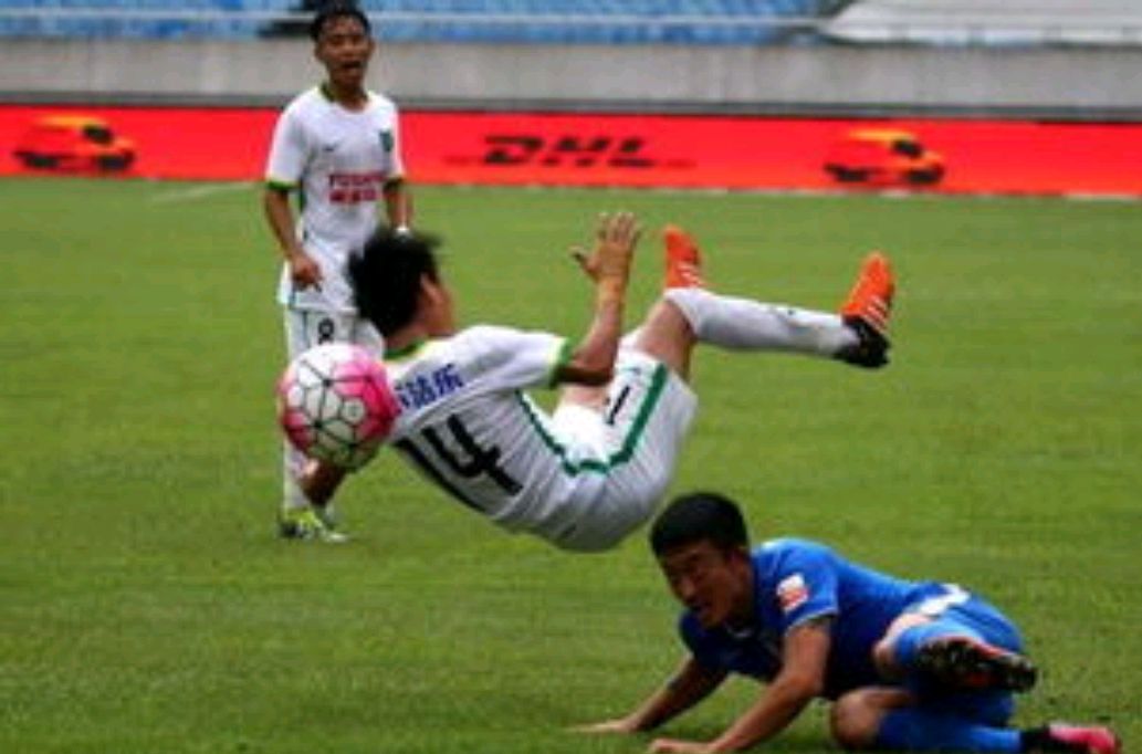 中甲奇葩门将完整视频,中甲门将惊天乌龙