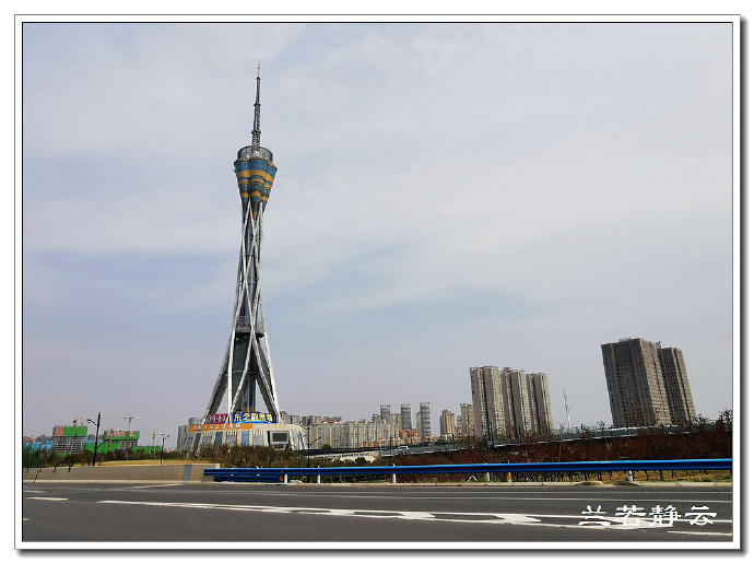 郑州小吃美食一条街附近酒店,郑州住宿附近有美食
