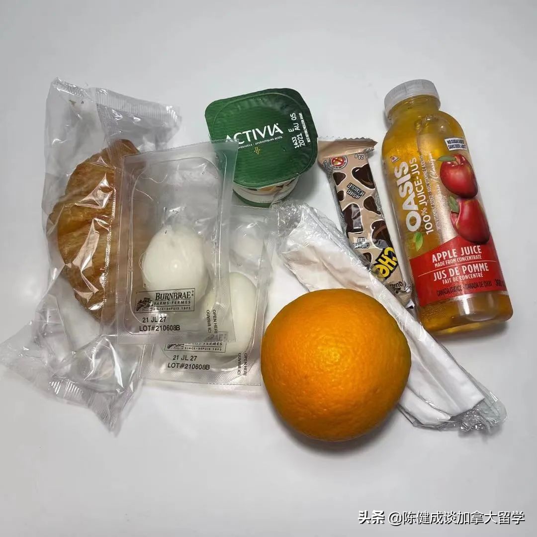 从哪里飞往加拿大需要在香港转机,现在中国去加拿大的航班