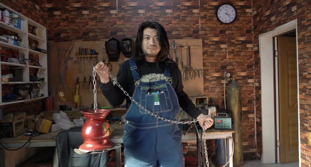 他是快手“最没用”网红,却治好300万人的焦虑