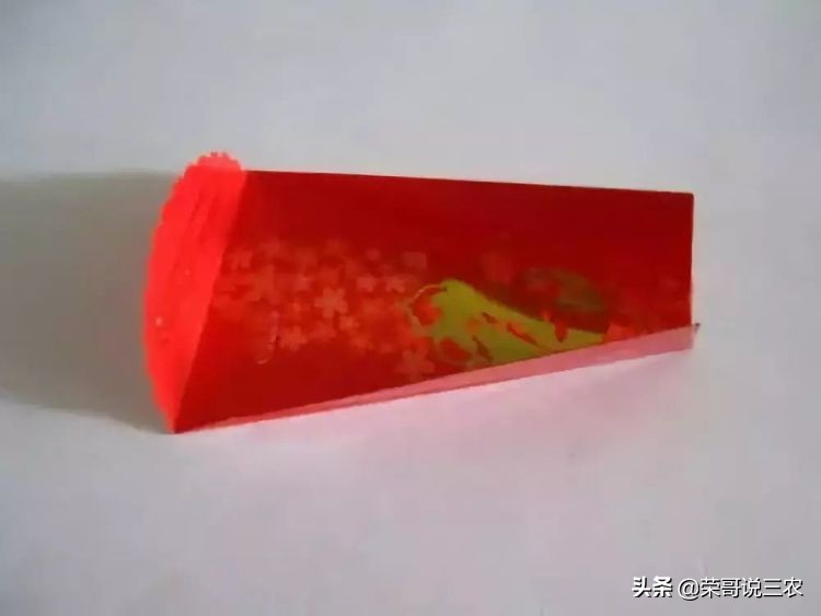 正月十五闹花灯欢乐喜庆过元宵,元宵节的灯笼和花灯怎么做