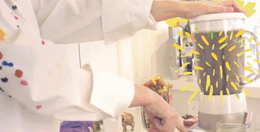 gigi年轻街拍,gigi近期广告美照