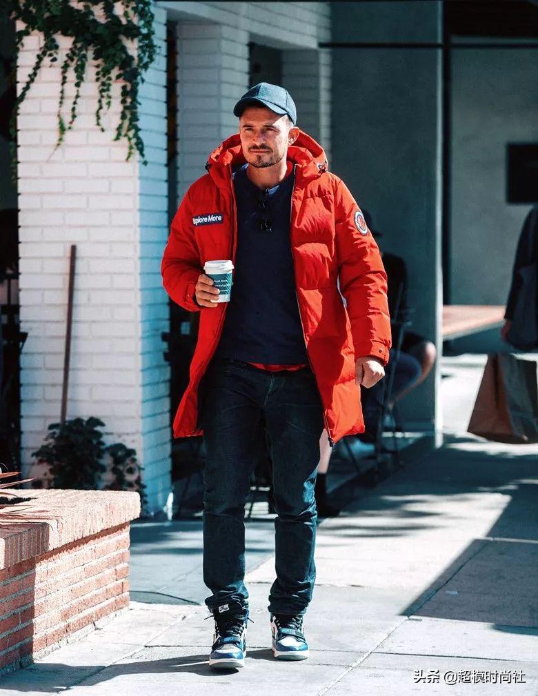 波司登美国队长女款,一件难求的中戏羽绒服