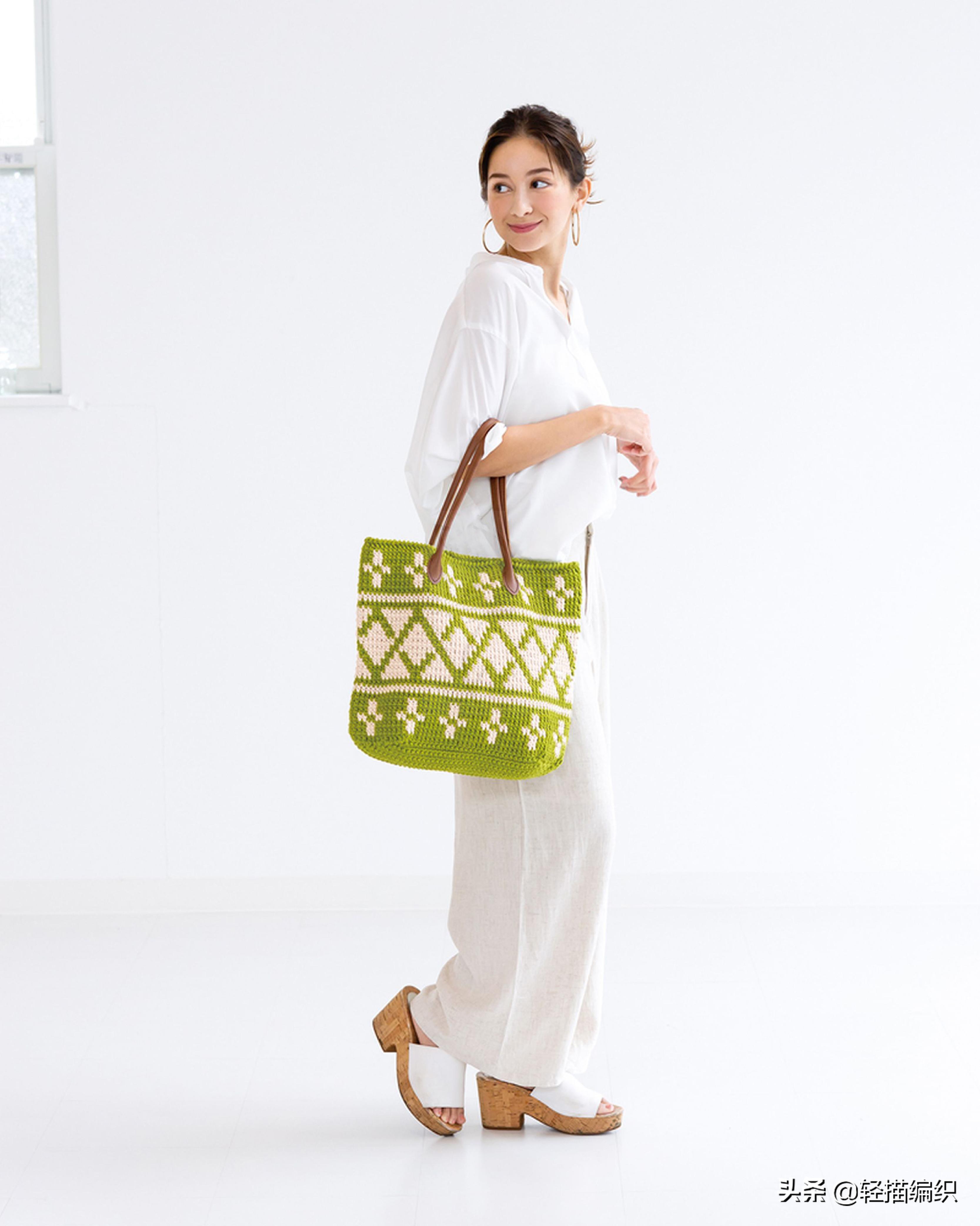 双色图案时尚手提包怎么钩,钩织祖母方格手提包简单