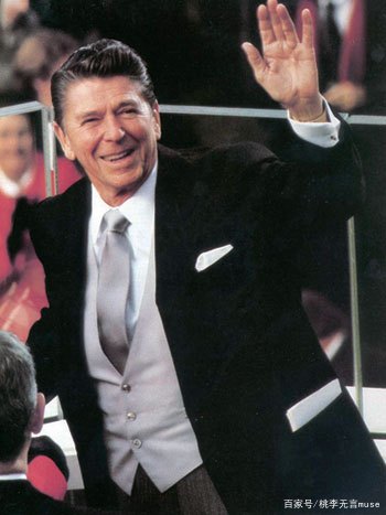 特朗普的偶像克林顿,特朗普成为总统前在美国的知名度