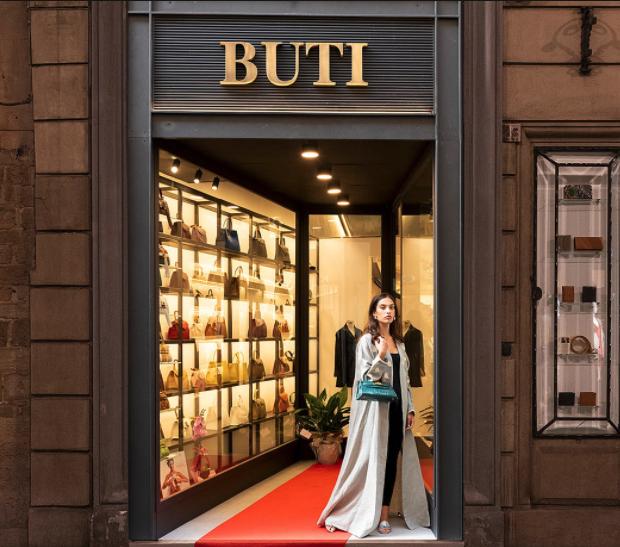 来！听意大利吹牛皮