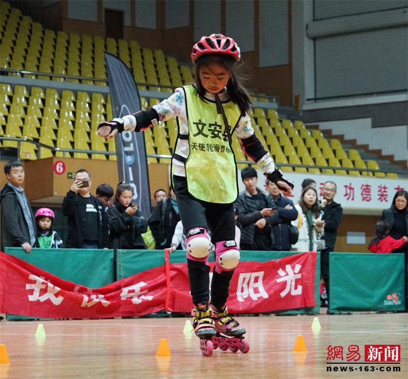 轮滑竞速运动员,廊坊轮滑爱好者