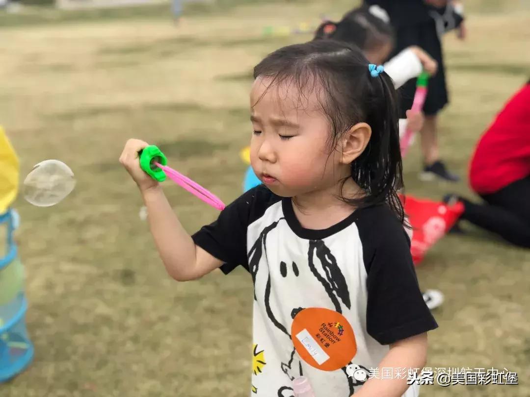 彩虹堡头条｜今天，要表白彩虹堡的头号粉丝们！